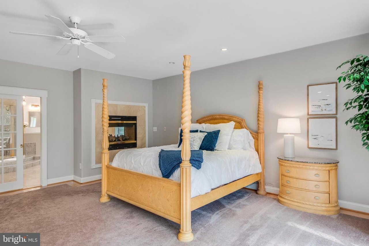 1101 Captain Bell Ct