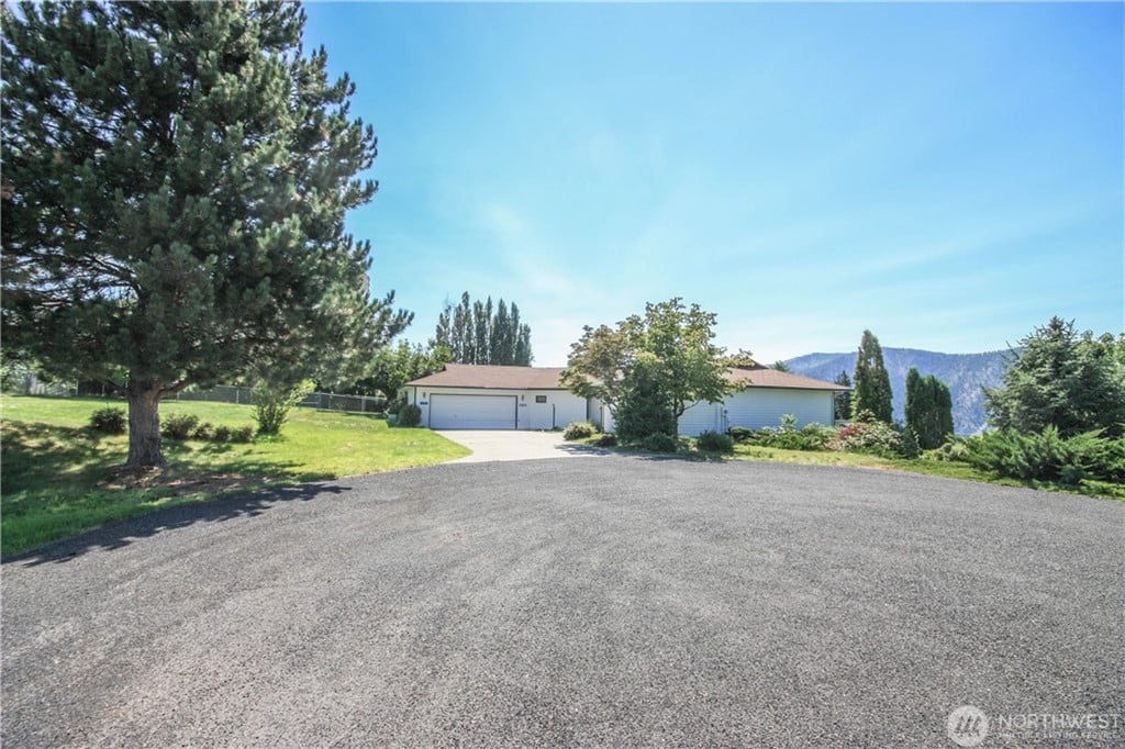 164 Gobbler's Knob Ln
