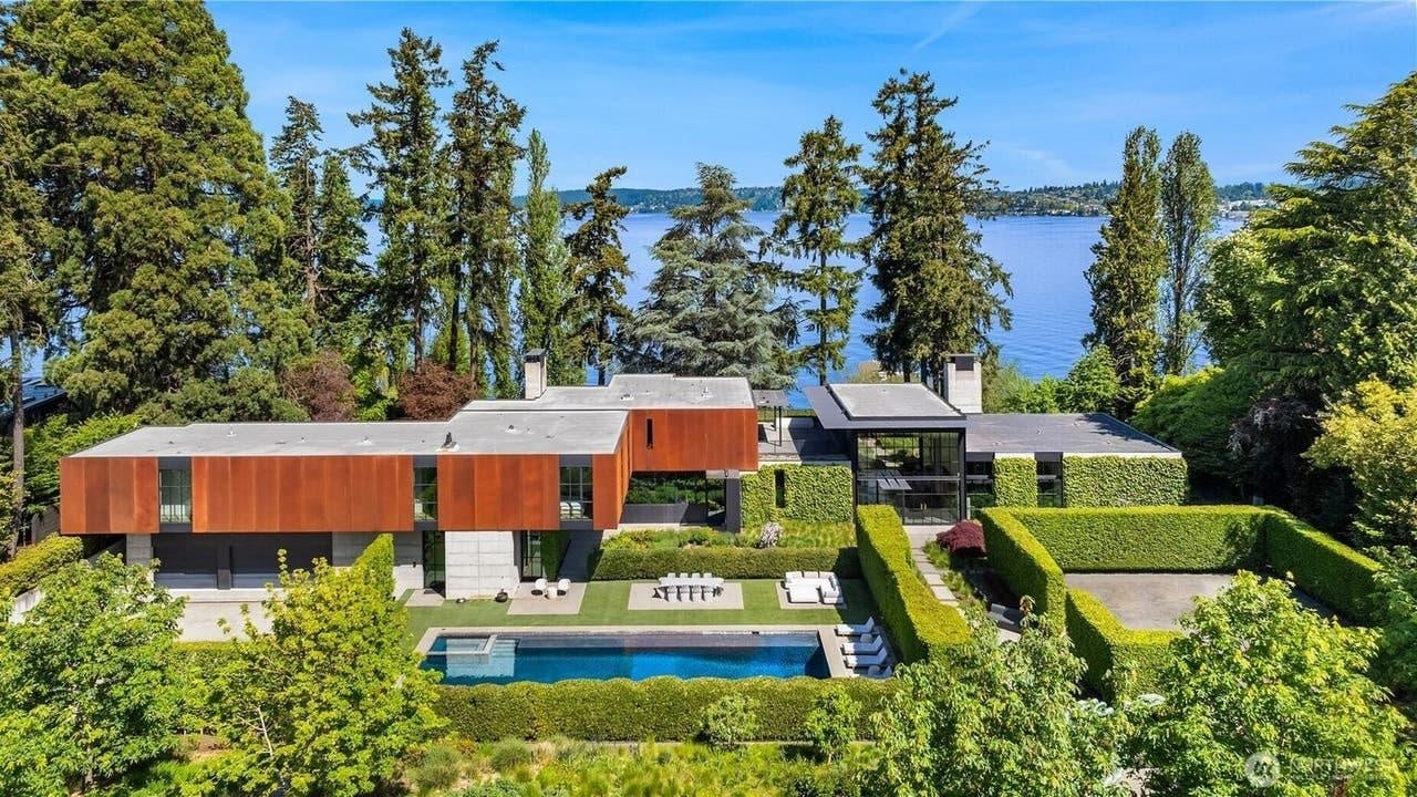 🏡 Why Wealthy Buyers Still See Real Estate as a Long-Term Wealth Strategy