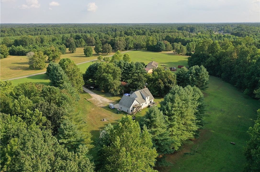 367 Sandy Point Rd.