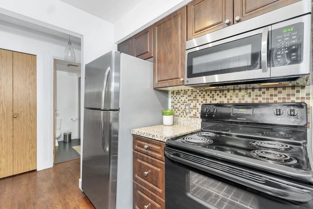 340 Ginger Dr, #304