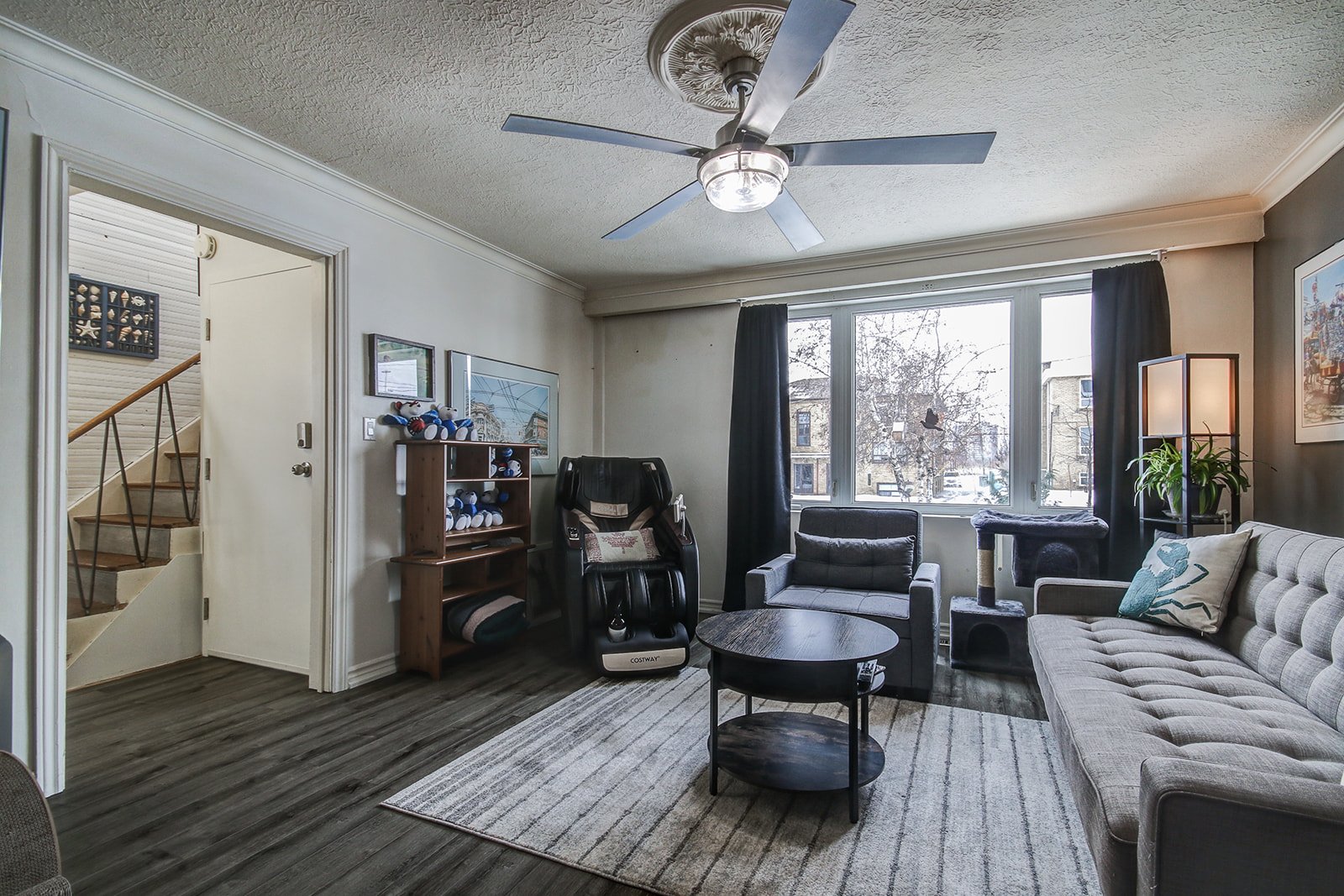 16 Allenby Ave