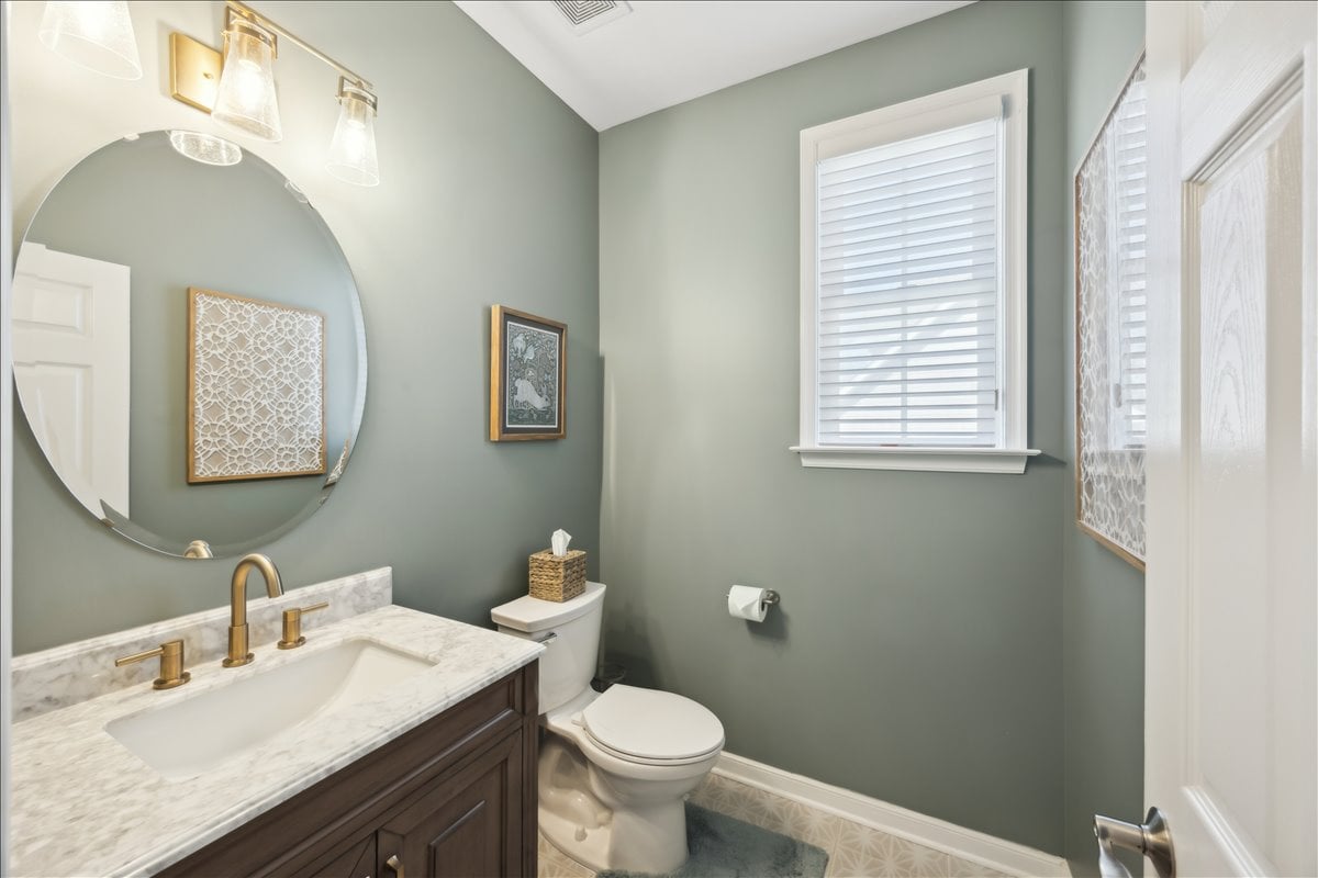 4513 Lake Summer Mews