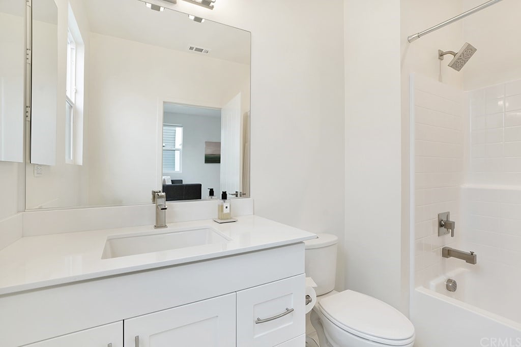 1687 Monarch 17 West