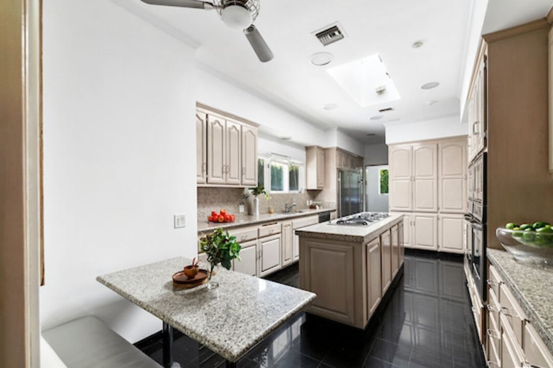House Radiant