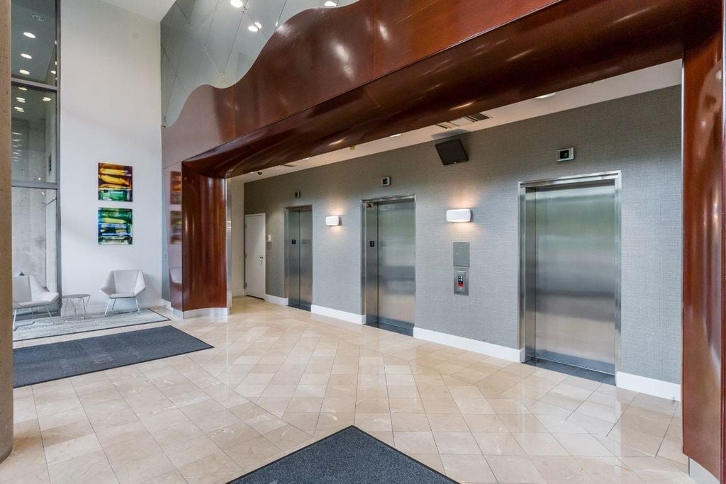 1009 Expo Blvd, #2601