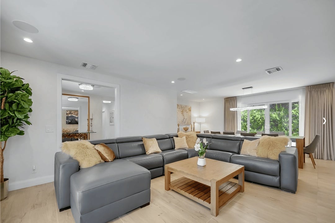 Luxe, Bellagio, 90049