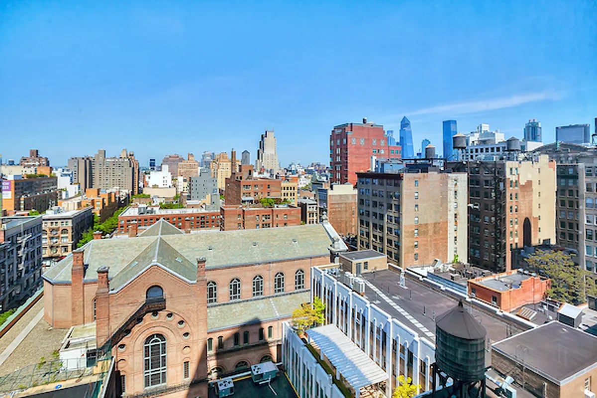 35 W 15th St, #12B