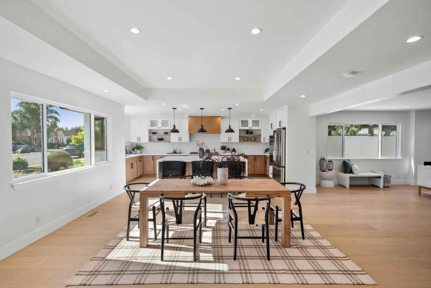 211 Serena Way