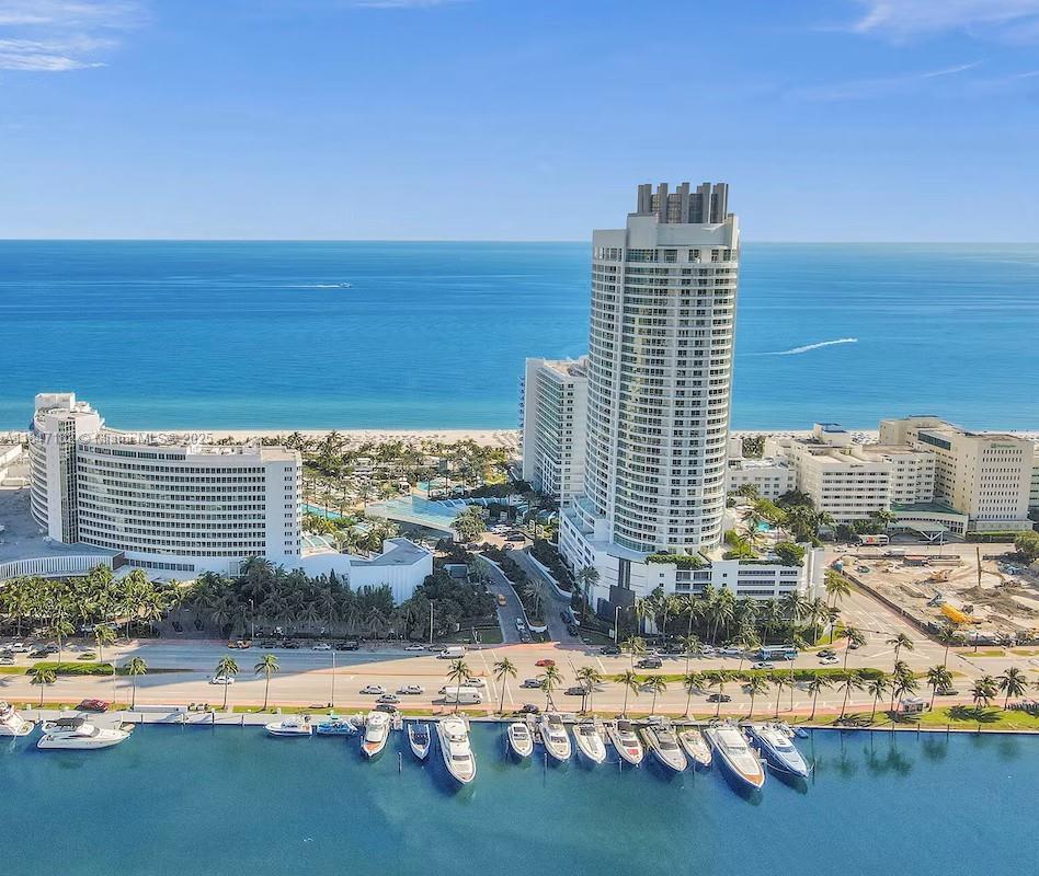 4401 Collins Ave #1209