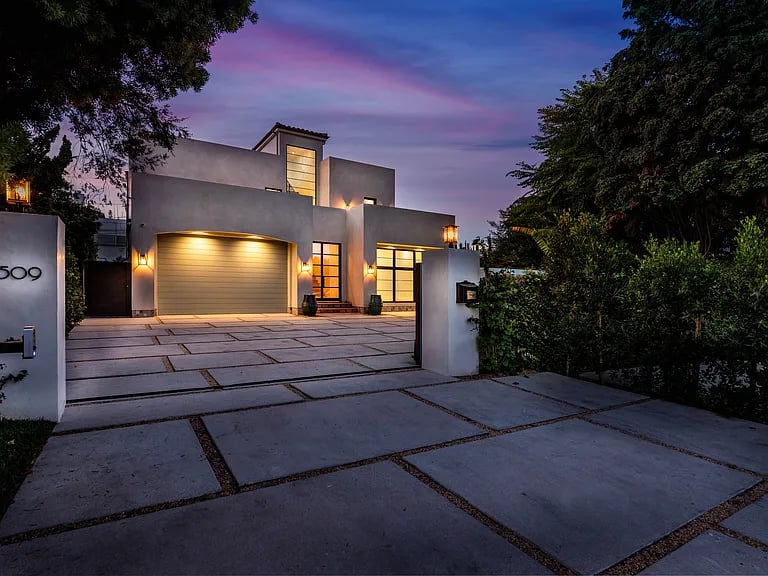 12509 W Sunset Blvd