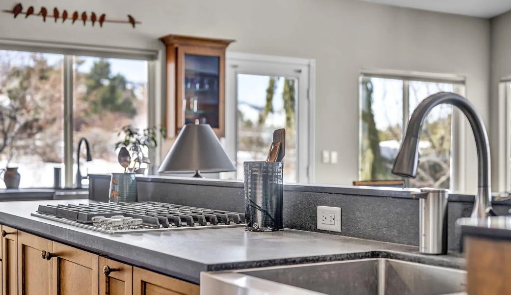 Well-presented Reno kitchen showing how clarity and condition impact buyer perception and offer outcomes.