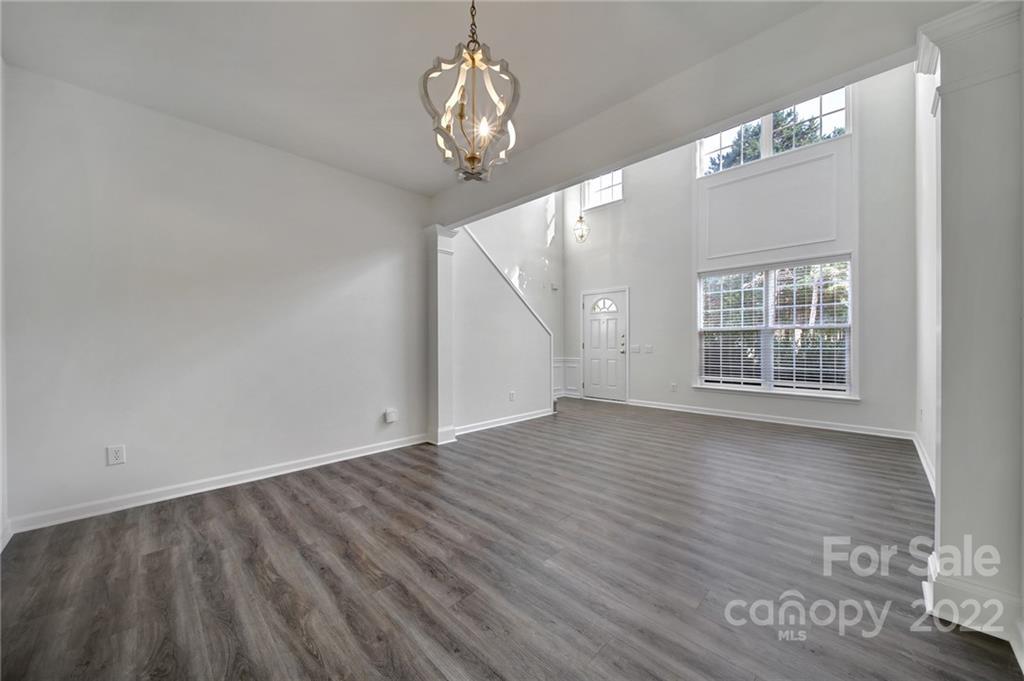 11708 Huxley Rd