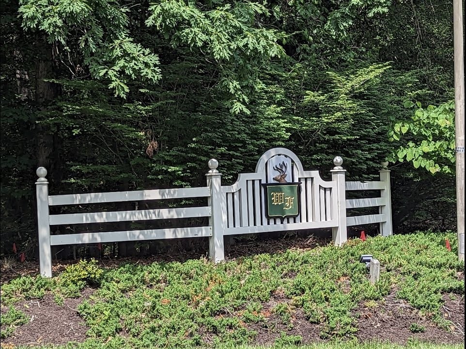 Windsor Forest Neighborhood Tour