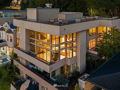 1118 Lakeview Blvd E APT 4