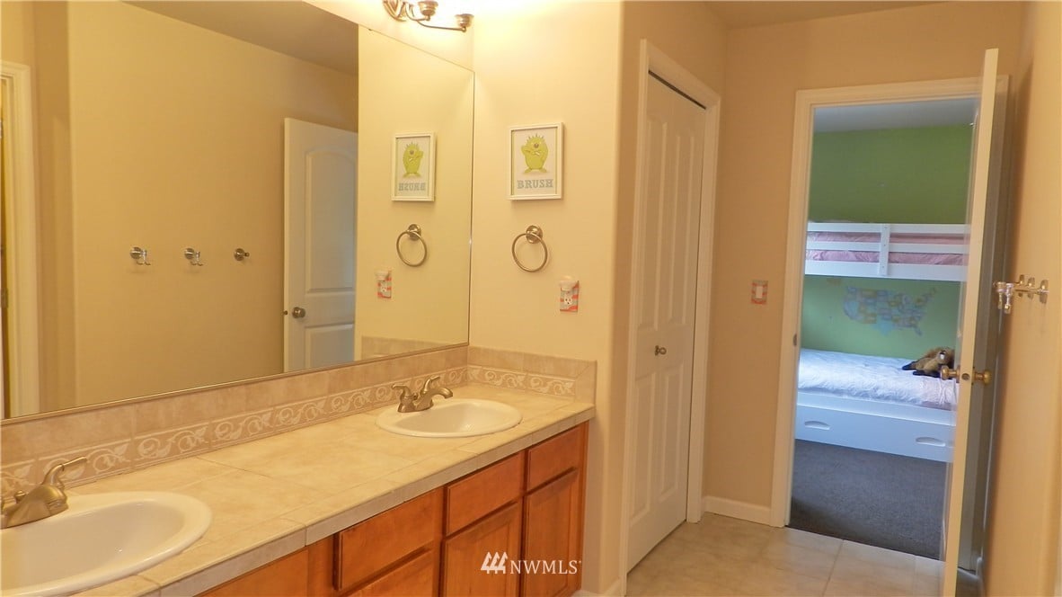 11305 SE 79th Pl
