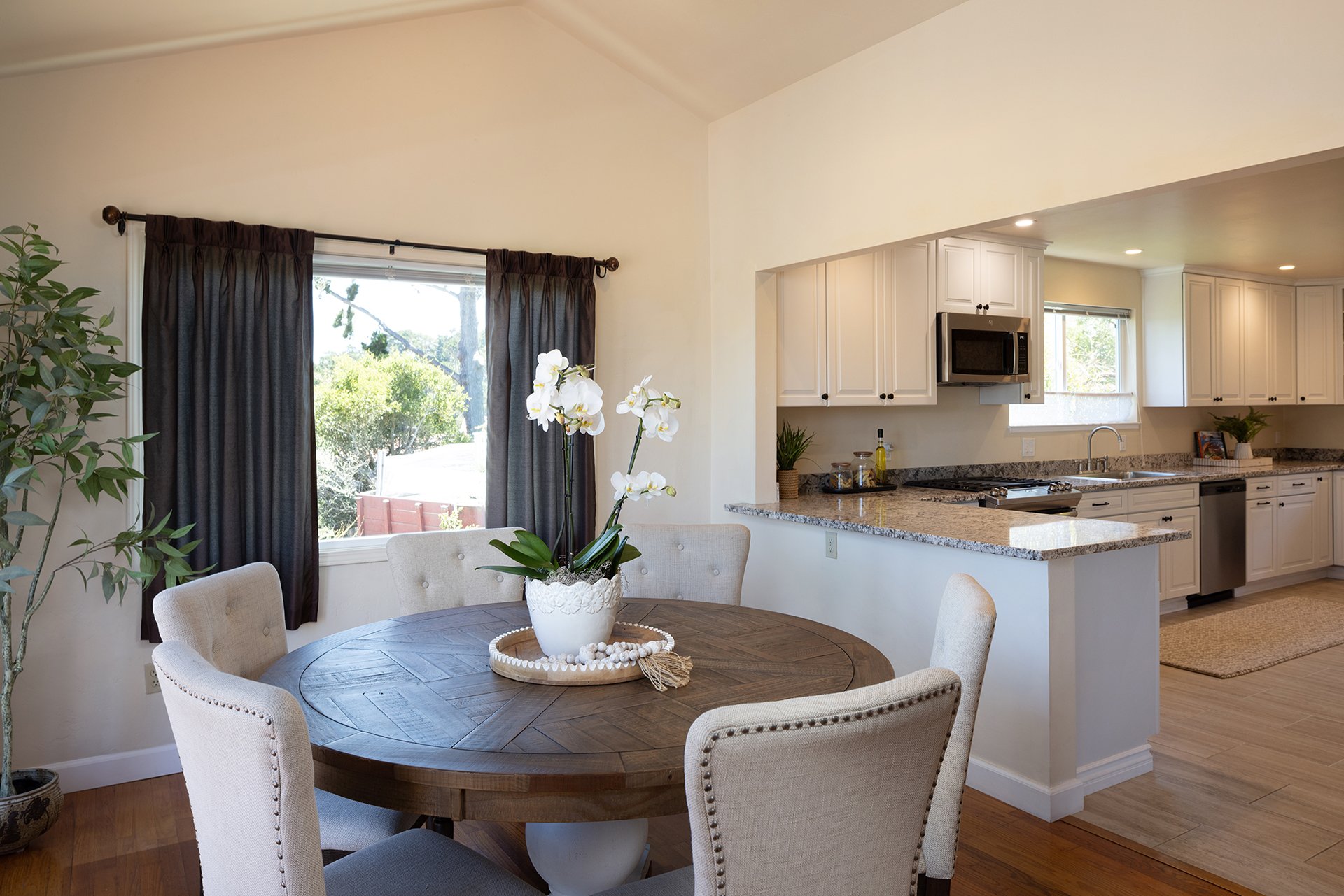 Monterey Living with Bay Views