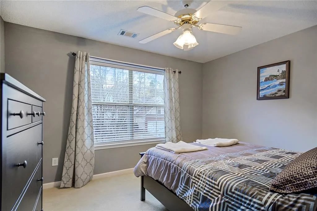 1172 Rhyne Chase