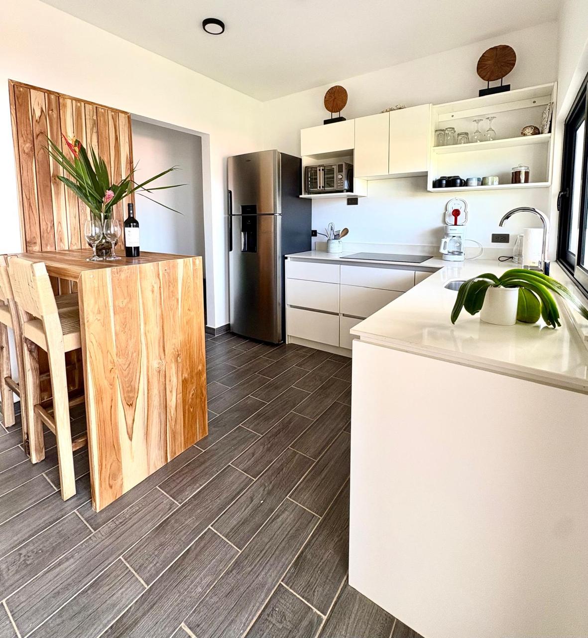 Tama Hills #2 | Modern 2-Bedroom Retreat in Tamarindo