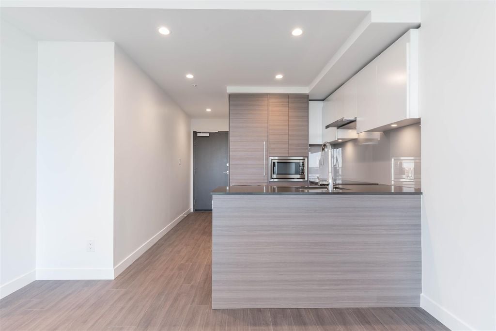 13655 Fraser Hwy, #602
