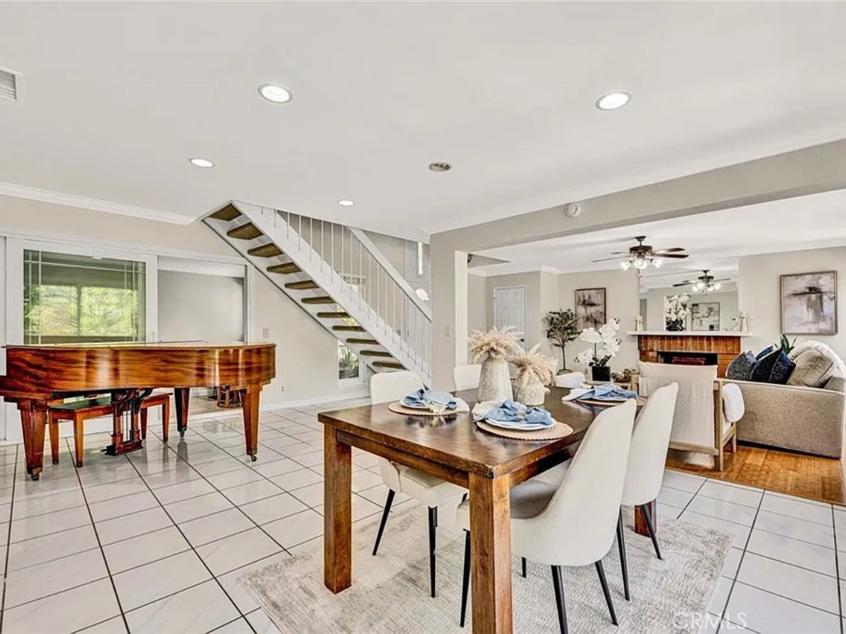 Should You Help Pay a Buyer's Closing Costs?