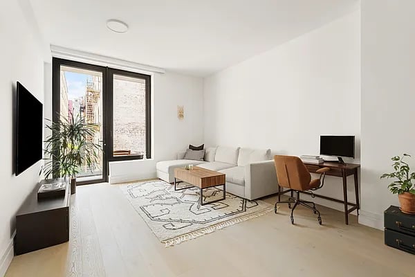 165 Lexington Ave, #3D