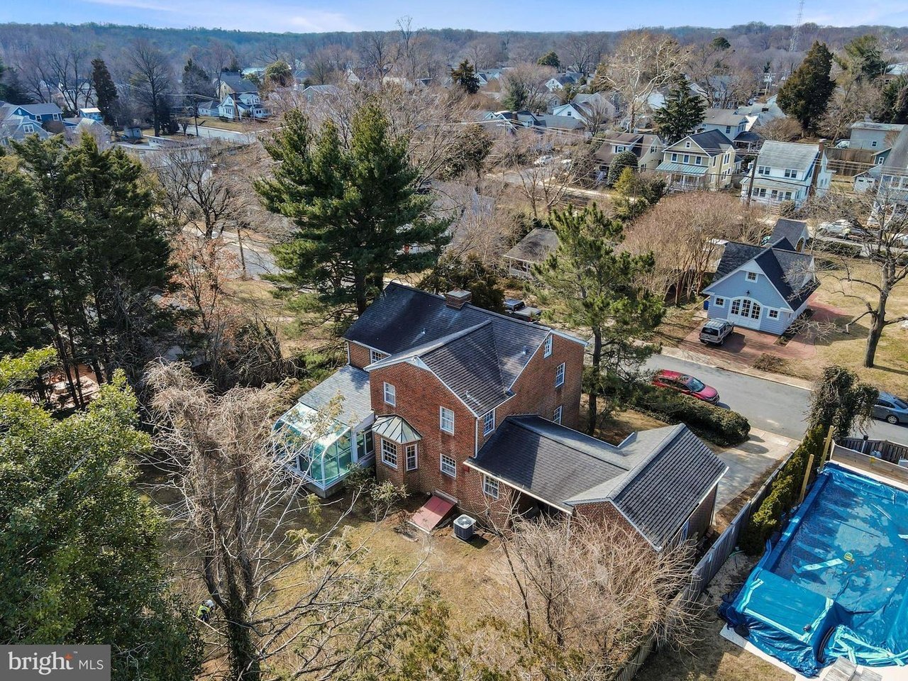 144 Archwood Ave
