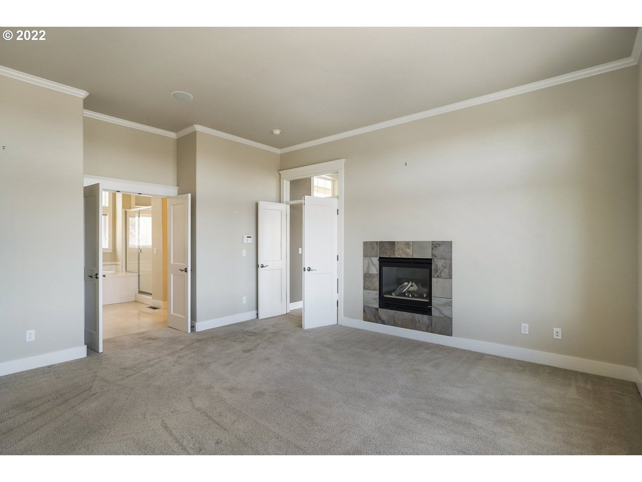 2415 NW 1ST St