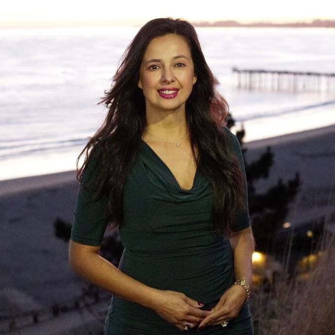 Angelica Martinez photo