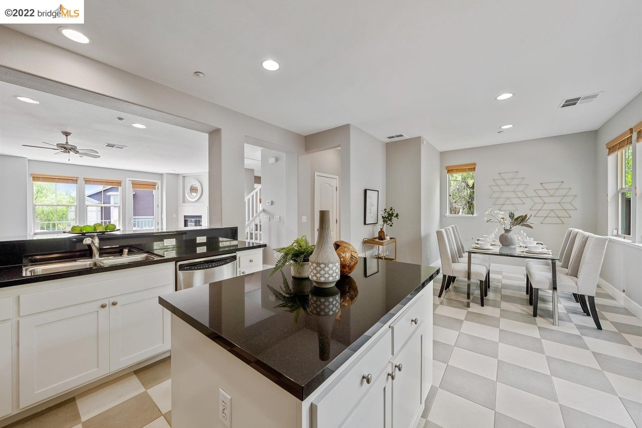 6005 Old Quarry Loop