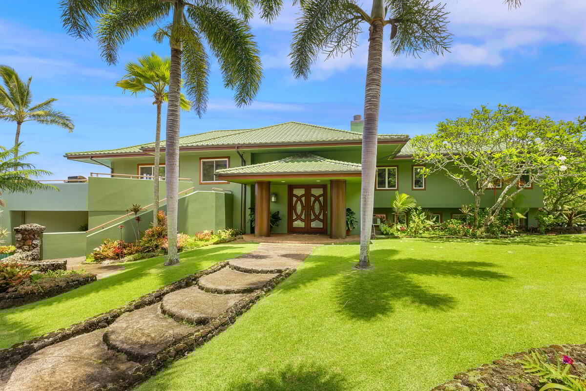 KAUAI 20 ACRE BEACHFRONT ESTATE