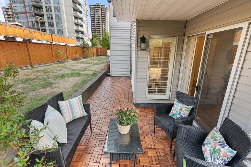 1550 Chesterfield Ave, #107