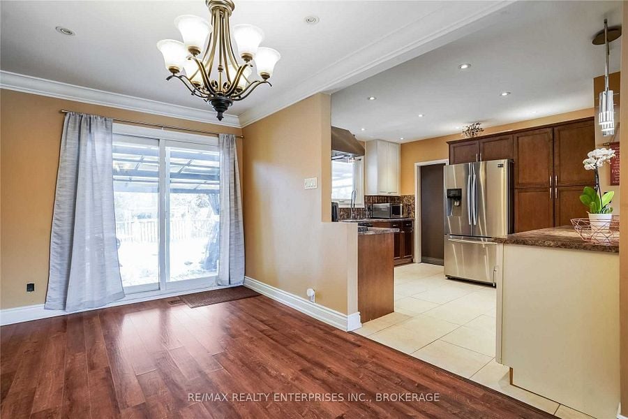 1810 South Sheridan Way Unit: Upper