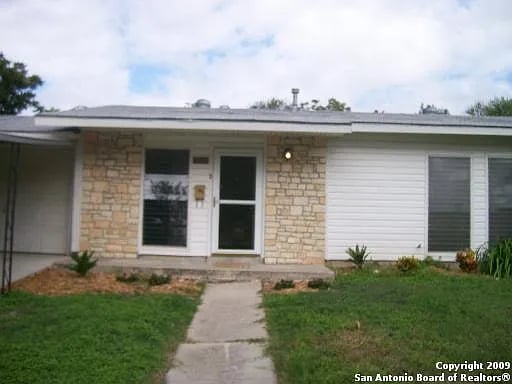 1723 Viewridge Dr