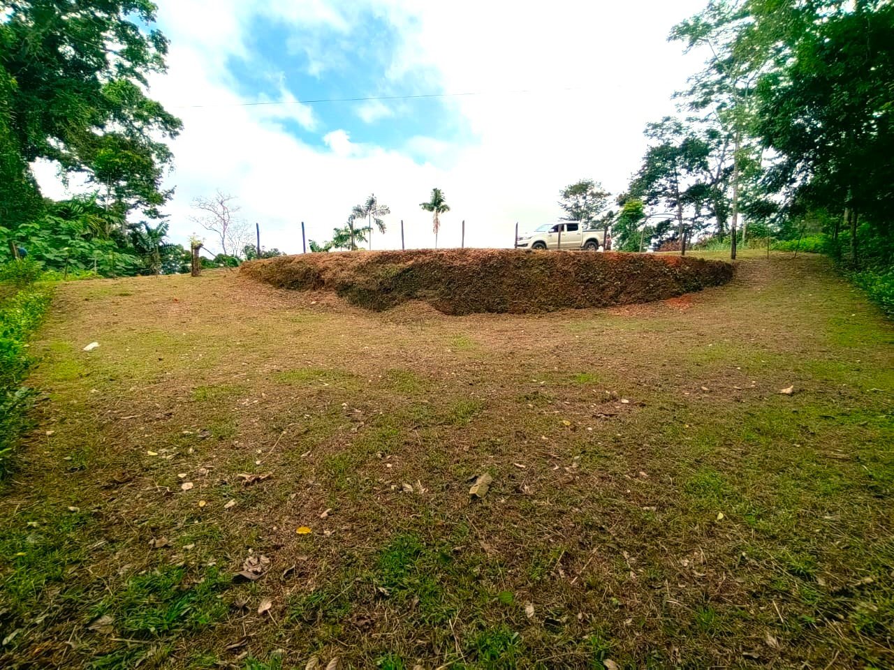 0.46 ACRES – Ocean View Land With Ready To Build Site, 2 Minutes Away From El Pavon Waterfall, Utilities On Site & Virgin Forest!!!