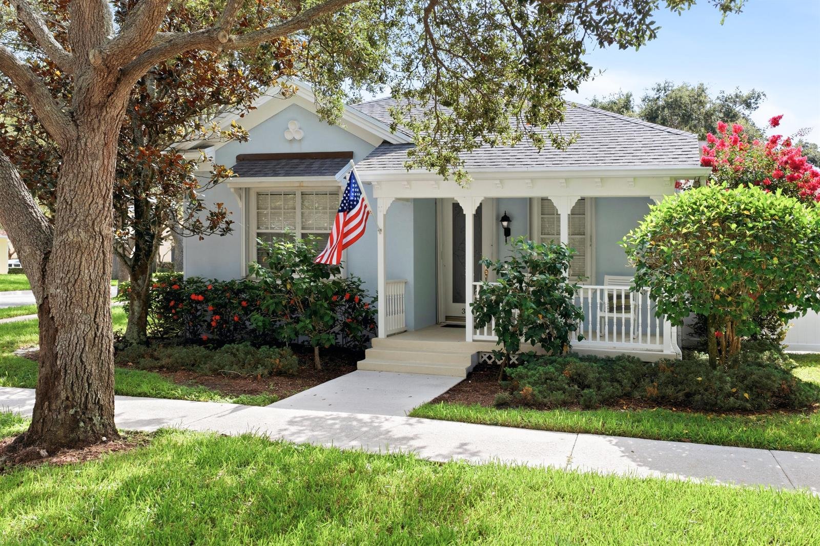 301 Newhaven Blvd