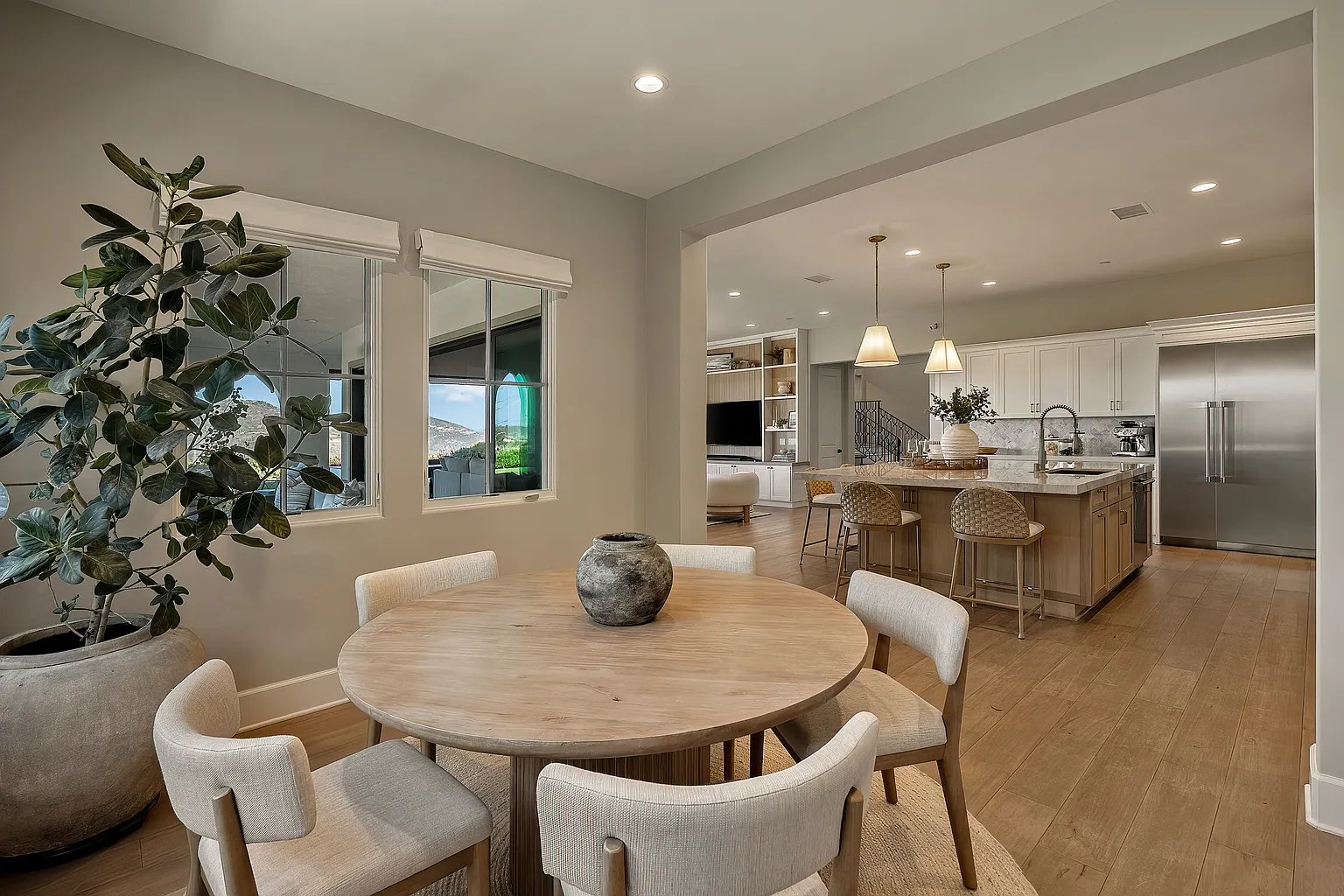 3947 Rancho Summit Dr