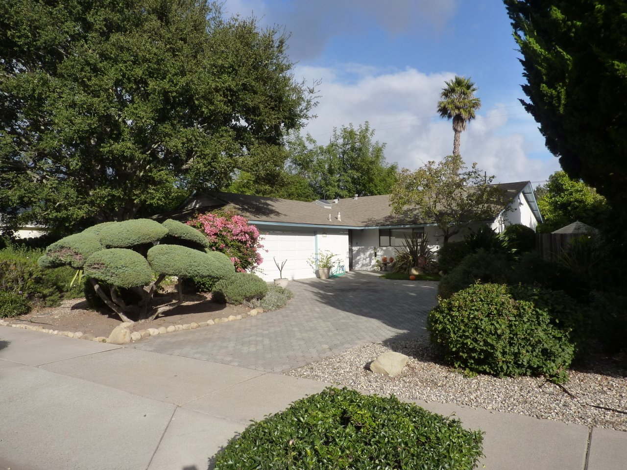578 Ribera Dr