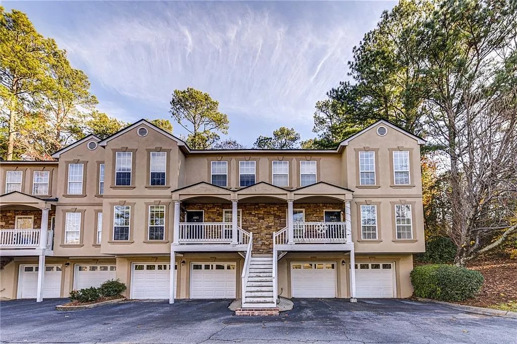 1103 Masons Creek Cir