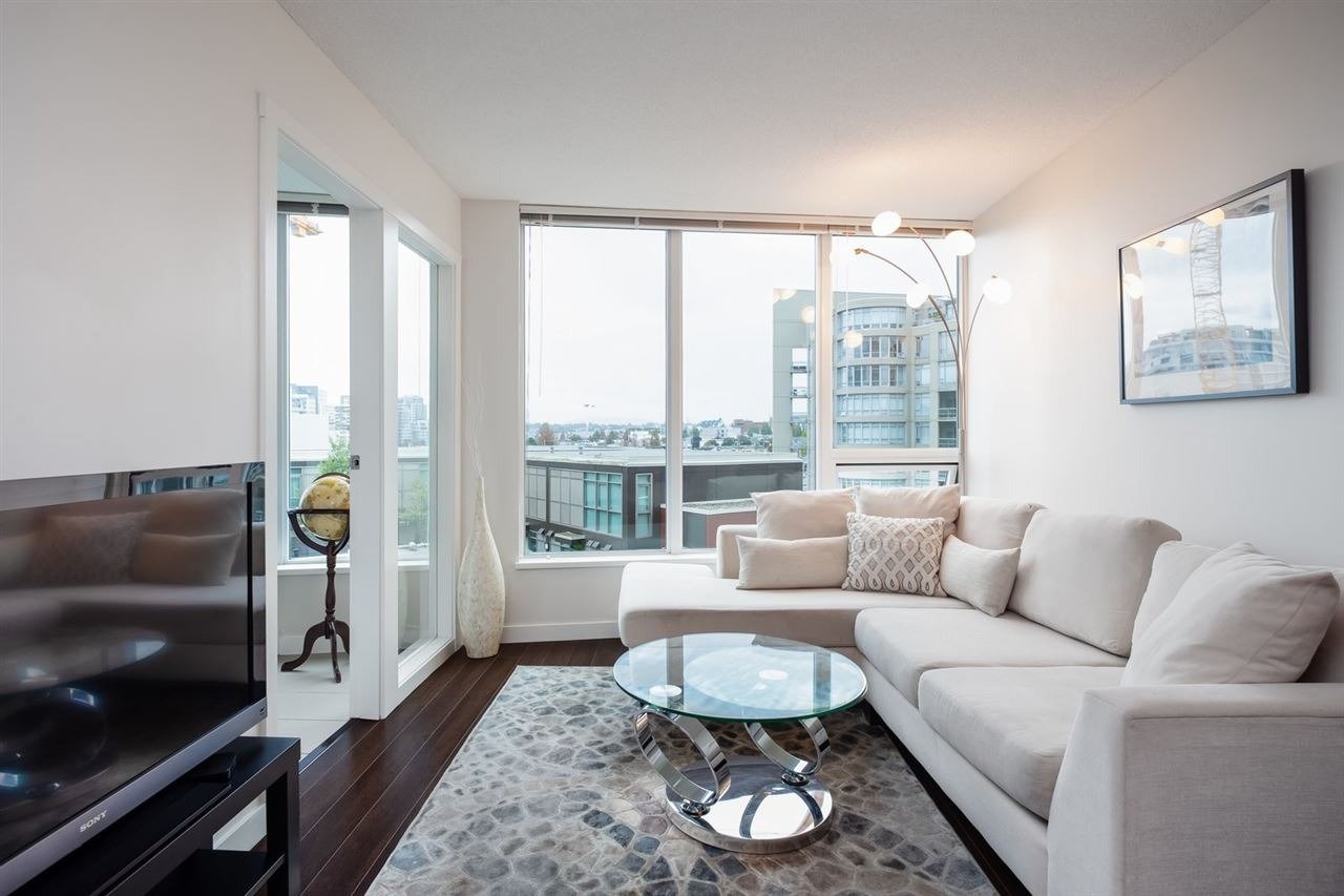 445 W 2nd Ave, #605