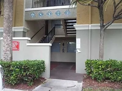 4500 Northwest 99th Court Apartment 102