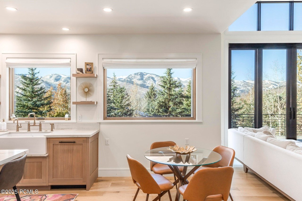 2583 Silver Cloud Ct