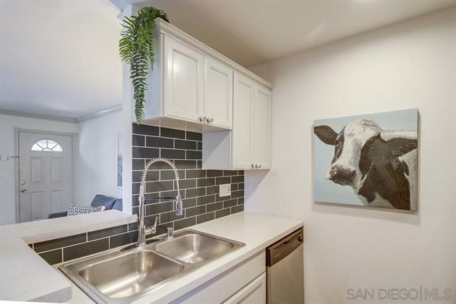 4444 Cherokee Ave, #2