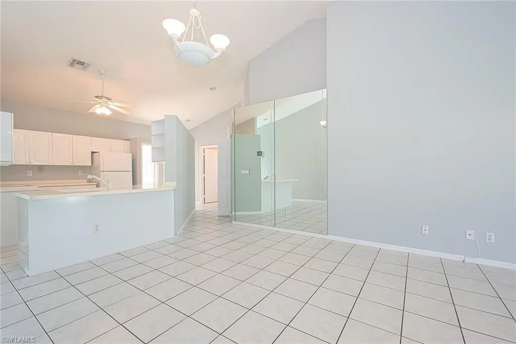 995 Partridge Cir #201