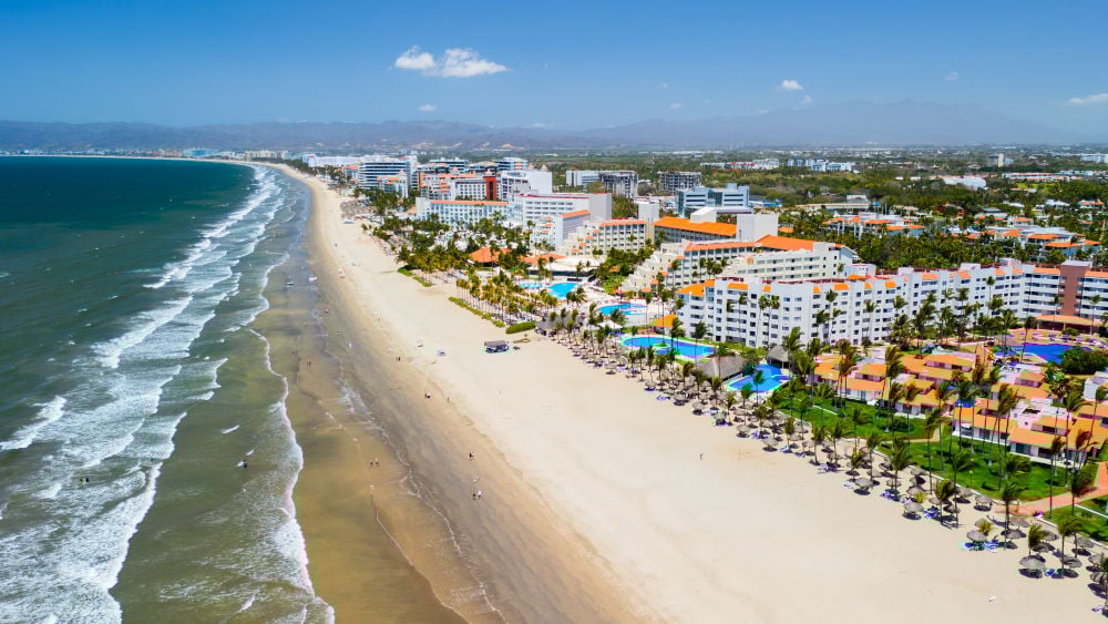 Can Foreigners Rent Out Property in Cabo?