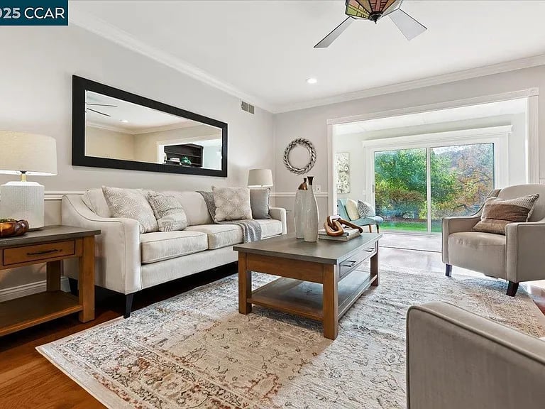 1857 Golden Rain Rd APT 2, Walnut Creek, CA 94595