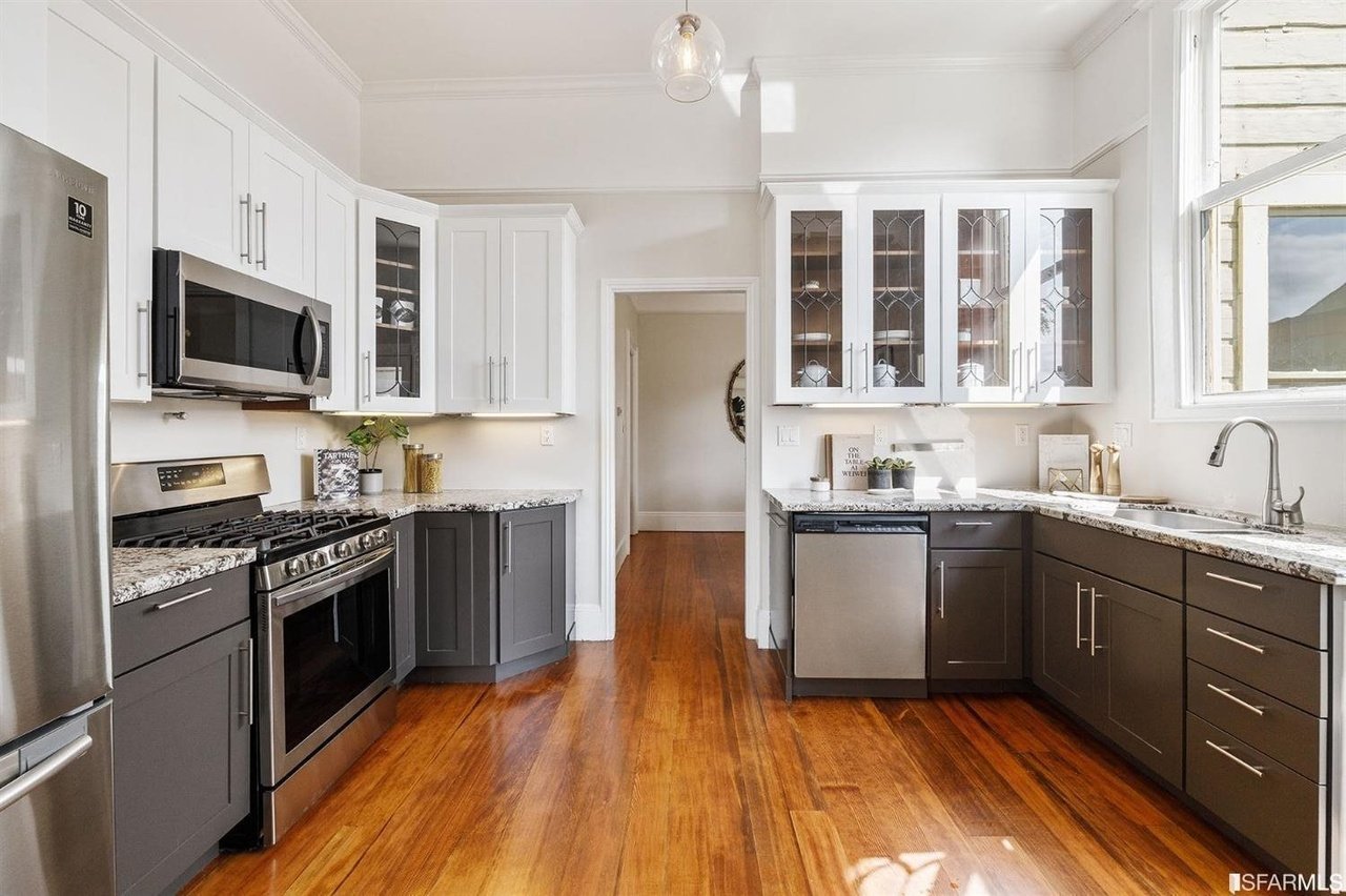 321 Haight St