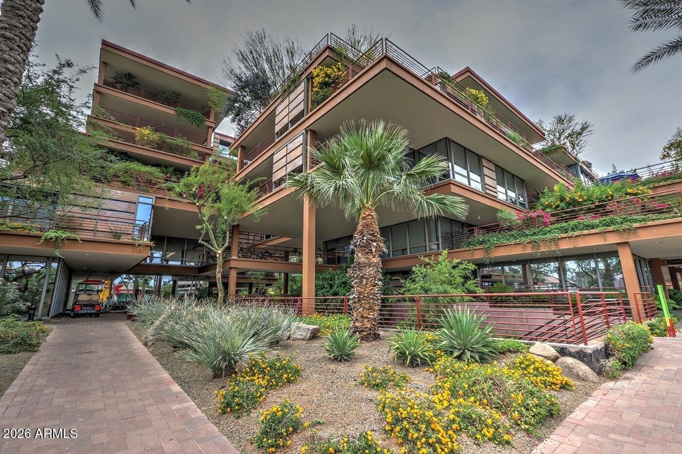 7167 E Rancho Vista Dr, #6004