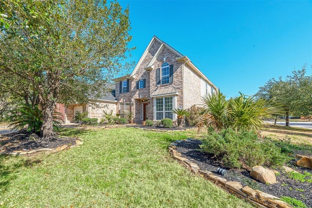 17402 Old Ct Dr