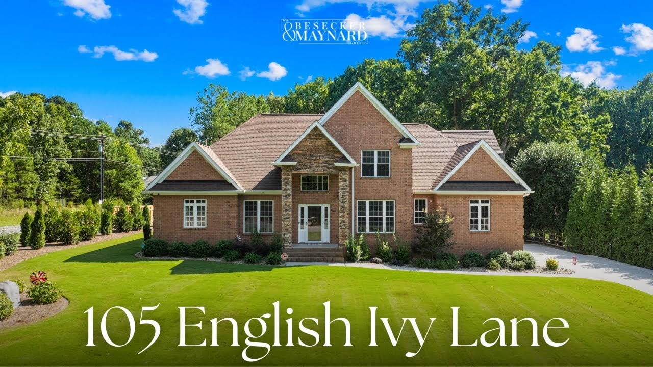 105 English Ivy Lane